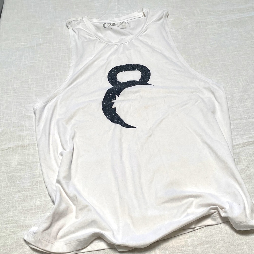Zyia muscle tshirt. Size Lg. Worn once.